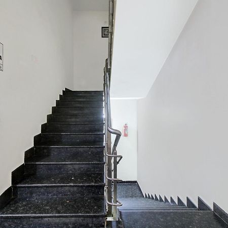 Collection O 82357 Hotel Surabhi Pride Trimulgherry ภายนอก รูปภาพ